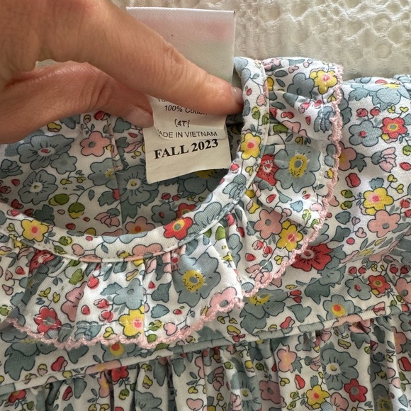 EUC Shrimp & Grits 4T Top - Picture 4 of 4